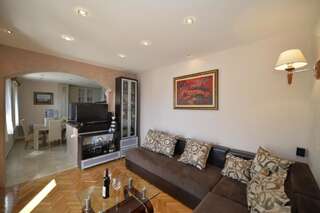 Апартаменты Apartments Langust Свети-Стефан Апартаменты с 3 спальнями-21